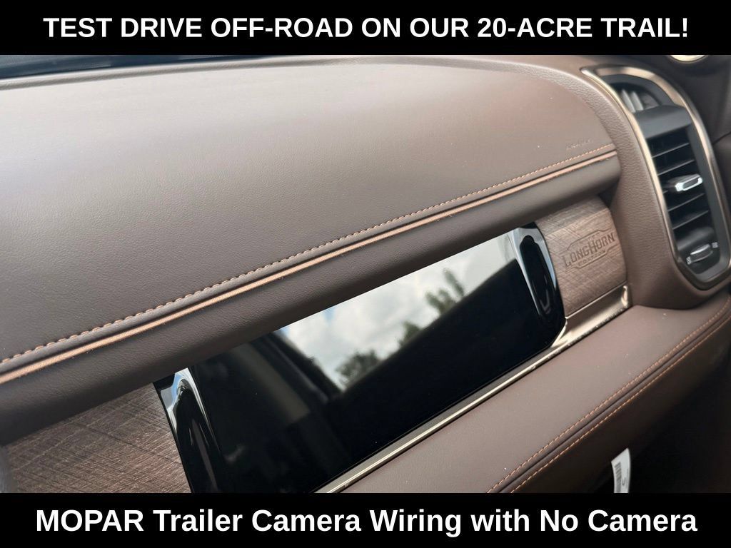 New 2026 RAM 2500 Limited AWD/4WD image 23