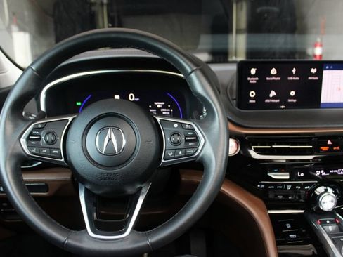 Used 2024 Acura MDX FWD w/ Technology Package image 45