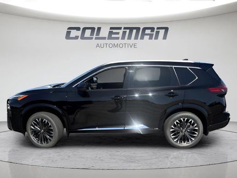 New 2026 Nissan Rogue Dark Armor image 3