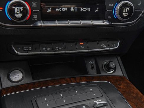 Used 2020 Audi Q5 2.0T Premium image 18