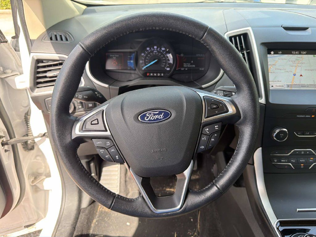 Used 2019 Ford Edge SEL w/ Equipment Group 201A FWD image 21