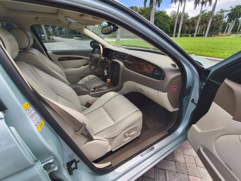 Used 2005 Jaguar S-TYPE 4.2 image 32