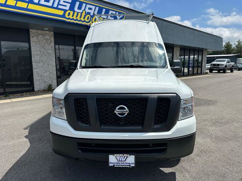 Used 2018 Nissan NV 2500 SV w/ Navigation Package image 10