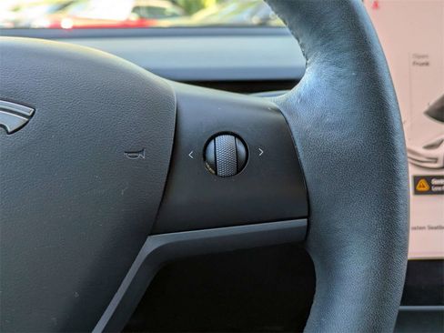 Used 2022 Tesla Model 3 Long Range image 28