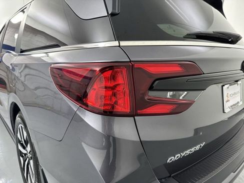 Used 2026 Honda Odyssey EX-L image 33