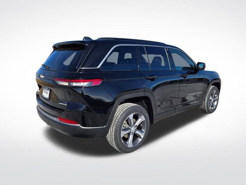 New 2026 Jeep Grand Cherokee Limited AWD/4WD image 3