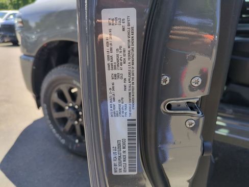 New 2026 RAM 2500 Laramie w/ Night Edition AWD/4WD image 29