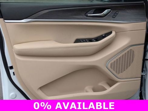 New 2026 Jeep Grand Cherokee Limited image 12