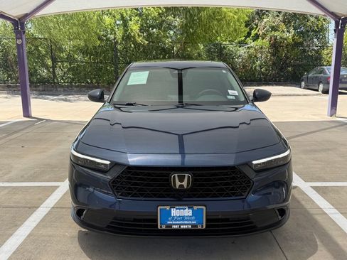 Used 2023 Honda Accord EX image 8