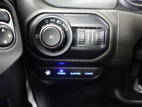 Used 2022 Jeep Wrangler Unlimited Rubicon 4xe w/ Cold Weather Group image 17