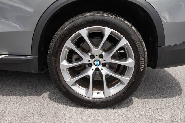 Used 2025 BMW X5 xDrive40i AWD/4WD image 6
