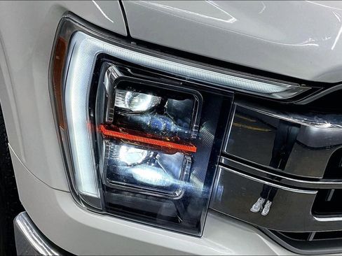 Used 2023 Ford F150 Lariat w/ Equipment Group 502A High image 31