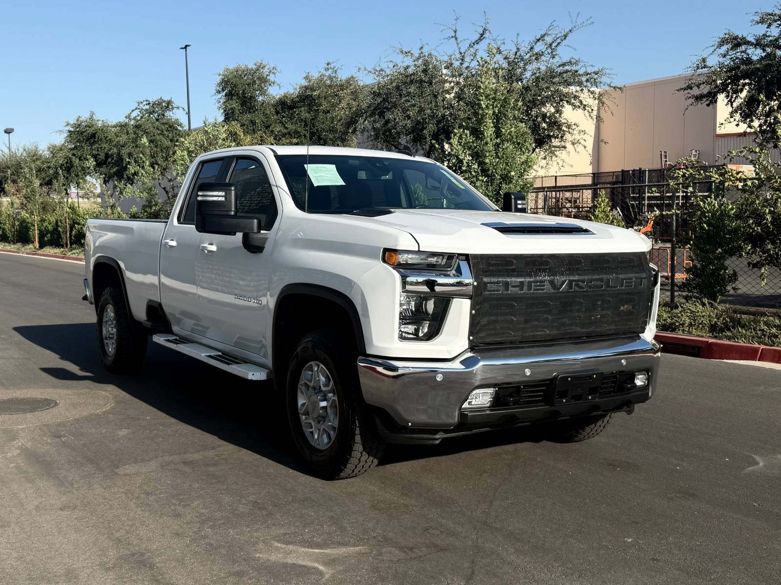 Used 2020 Chevrolet Silverado 3500 LT w/ All Star Edition AWD/4WD image 3