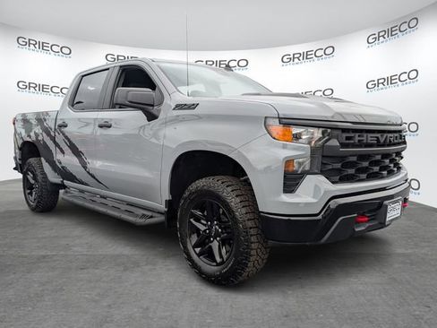 Used 2025 Chevrolet Silverado 1500 Custom Trail Boss w/ LPO, Dark Essentials Package AWD/4WD image 1