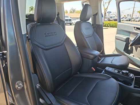 Used 2025 Ford Maverick Lobo AWD/4WD image 11