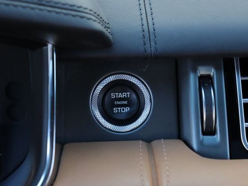 Used 2020 Land Rover Range Rover SV Autobiography Dynamic image 50