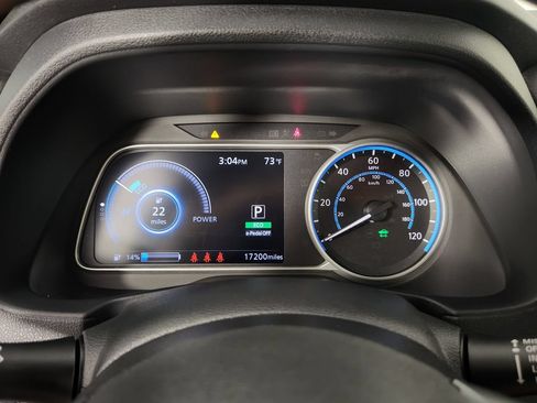 Used 2025 Nissan Leaf S FWD image 22