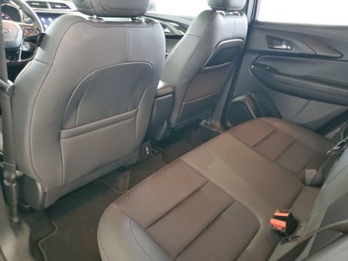 Used 2023 Chevrolet TrailBlazer RS w/ Sun and Liftgate Package AWD/4WD image 23
