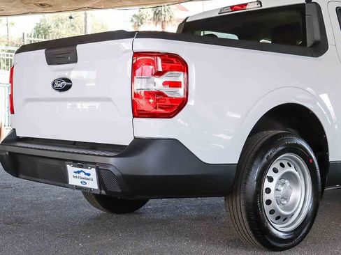 New 2026 Ford Maverick XL image 9