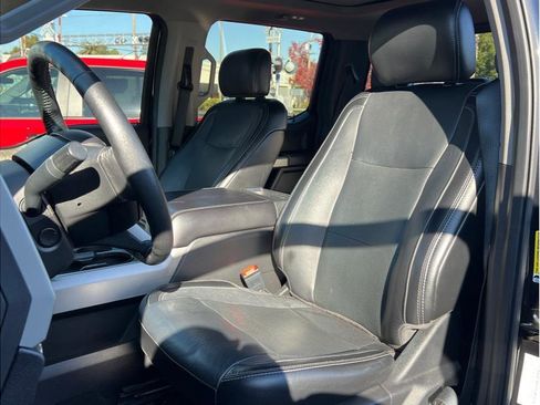 Used 2019 Ford F250 Lariat w/ Lariat Ultimate Package image 8
