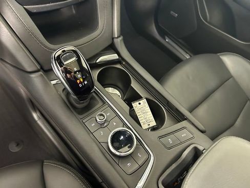 Certified 2024 Cadillac XT5 Premium Luxury image 20