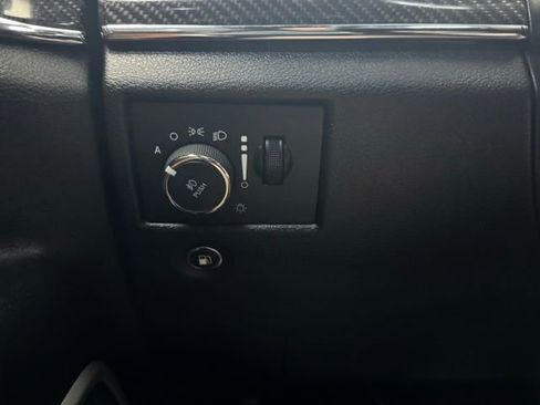 Used 2020 Jeep Grand Cherokee SRT image 15