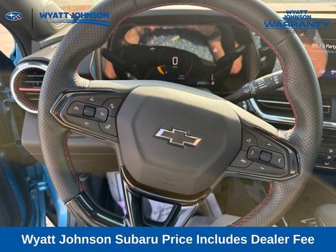 Used 2025 Chevrolet Trax RS w/ Driver Confidence Package FWD image 23