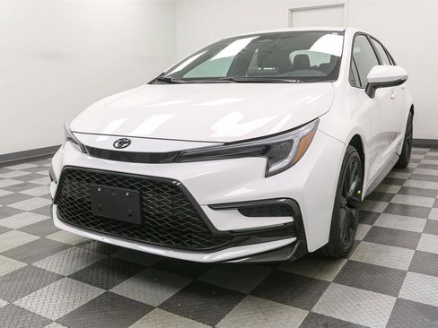 New 2026 Toyota Corolla SE image 4