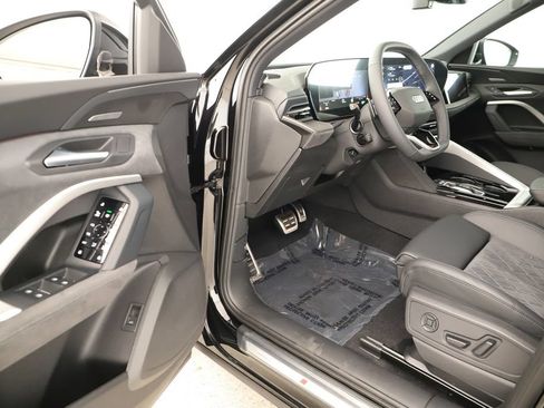 New 2026 Audi SQ5 Premium Plus AWD/4WD image 14