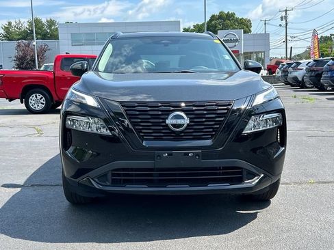 Certified 2023 Nissan Rogue SV w/ SV Premium B Package AWD/4WD image 6