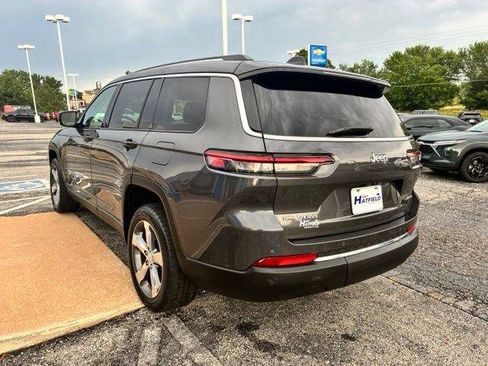 Used 2022 Jeep Grand Cherokee L Limited AWD/4WD image 6
