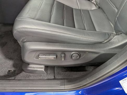 Used 2024 Honda CR-V EX-L image 18