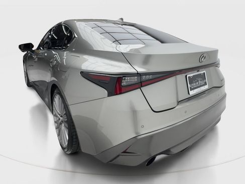 Used 2023 Lexus IS 300 w/ Premium Package RWD image 10