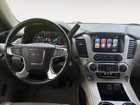 Used 2019 GMC Yukon SLT w/ Premium Edition AWD/4WD image 2