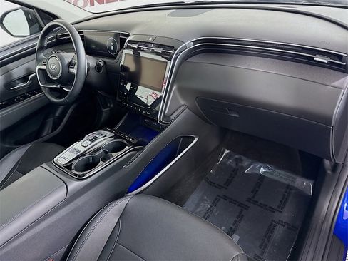 Certified 2022 Hyundai Tucson Limited w/ Winter Package image 35