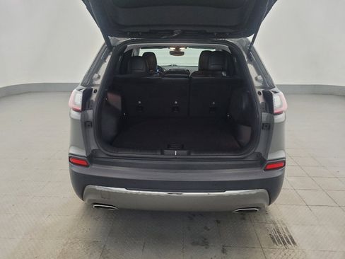 Used 2020 Jeep Cherokee Limited AWD/4WD image 29