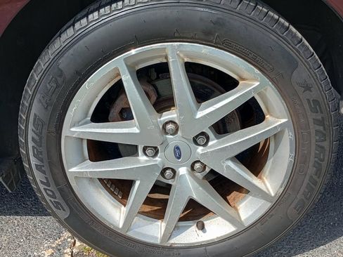 Used 2011 Ford Fusion SEL w/ 302A Rapid Spec Order Code FWD image 25