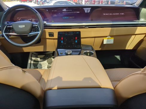 New 2026 Cadillac Escalade IQL Sport 2 image 14