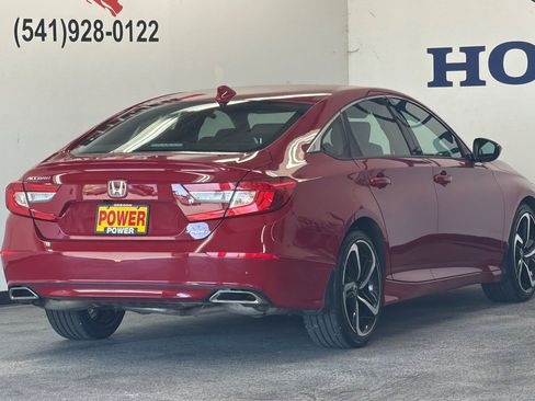 Used 2020 Honda Accord Sport image 3