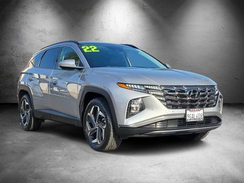Certified 2023 Hyundai Tucson Limited AWD/4WD image 2