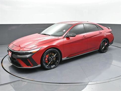 Used 2025 Hyundai Elantra N FWD image 1