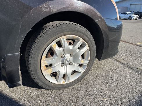 Used 2010 Nissan Sentra 2.0 S w/ Convenience Pkg image 4