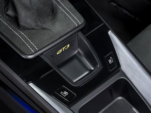 Used 2024 Porsche 911 GT3 image 28