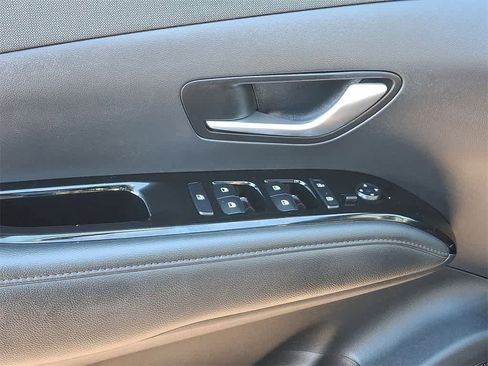 Used 2024 Hyundai Tucson Limited image 10