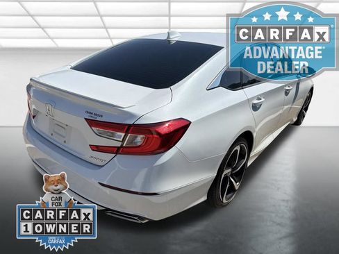 Used 2020 Honda Accord Sport image 2