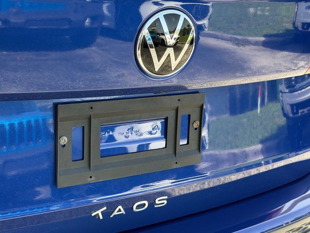 Used 2023 Volkswagen Taos S FWD image 9