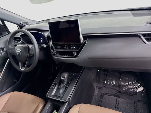 Certified 2026 Toyota Corolla Cross XLE w/ Convenience Package image 29