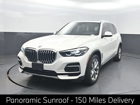Used 2022 BMW X5 xDrive40i AWD/4WD image 1