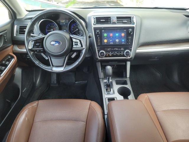 Used 2019 Subaru Outback 3.6R Touring AWD/4WD image 17