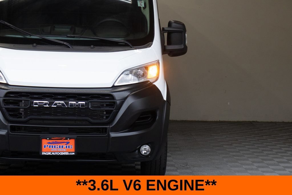Used 2025 RAM ProMaster 2500 w/ Convenience Group FWD image 5